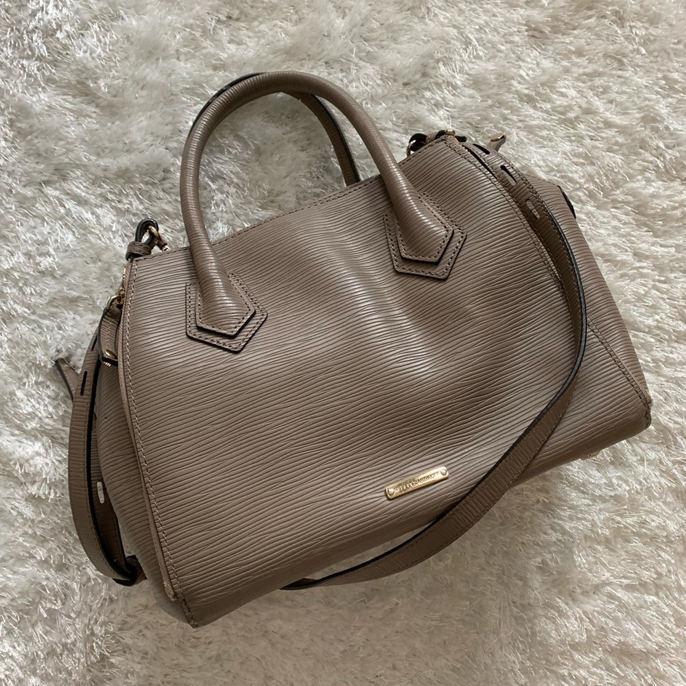 Classic Rebecca Minkoff shoulder bag